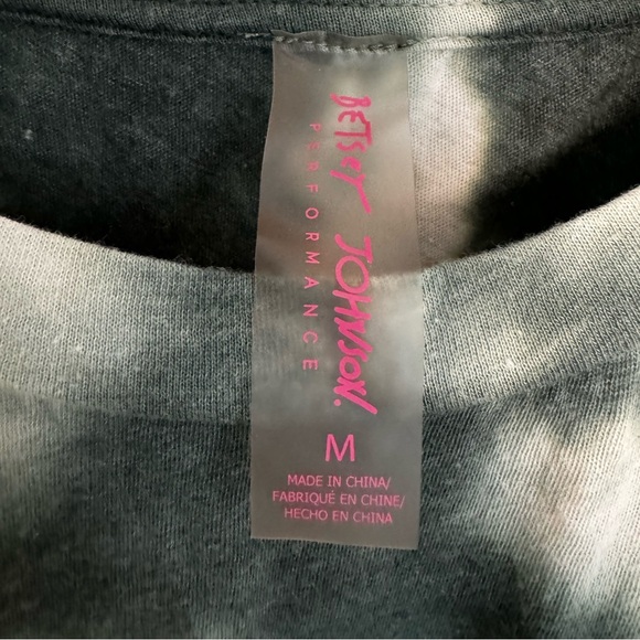 Tie Dye Betsy Johnson Tank Top with gold print - Picture 3 of 6